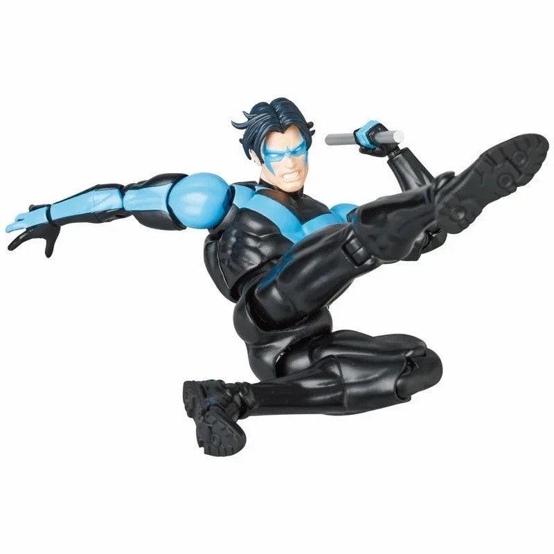 Batman Hush Mafex No 175 Nightwing PRESALE ✈️5