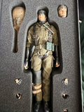 ⭐ MGS Naked Snake Kraken Studio Viper Agent (Deluxe Ver.)0