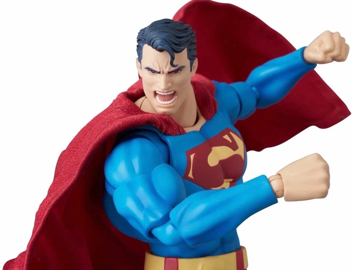 Superman: For Tomorrow Mafex No 318 Superman PRESALE ✈️1