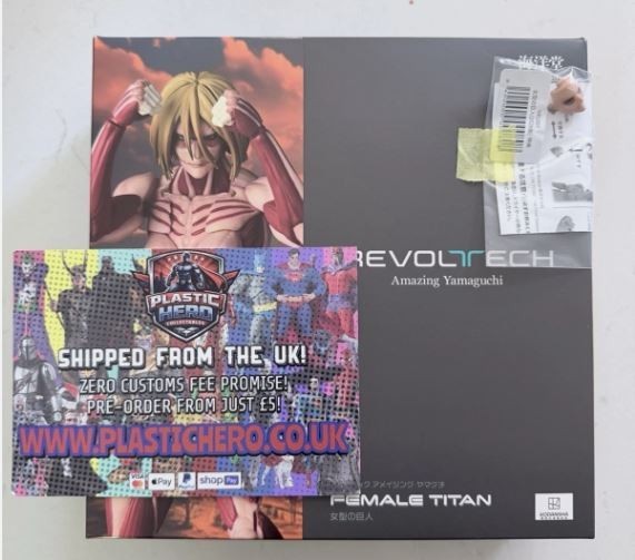 Attack on Titan Revoltech Amazing Yamaguchi Attack Female Titan0