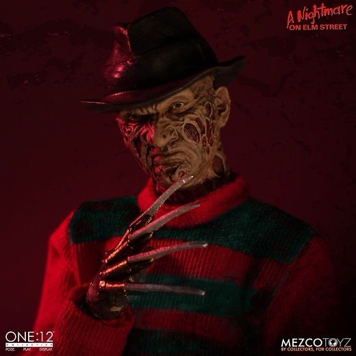 Mezco One:12 A Nightmare on Elm Street: Freddy Krueger4