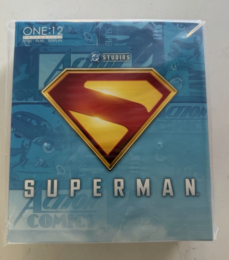 Superman 2025 DC Mezco One:12 ⭐2