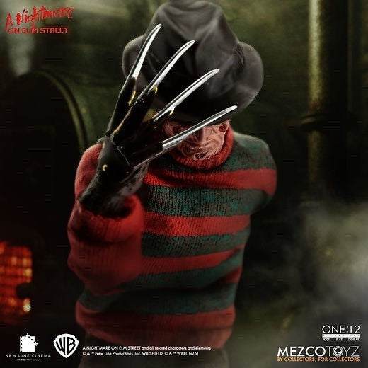 Mezco One:12 A Nightmare on Elm Street: Freddy Krueger0