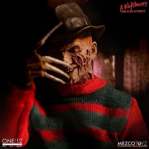 Mezco One:12 A Nightmare on Elm Street: Freddy Krueger1
