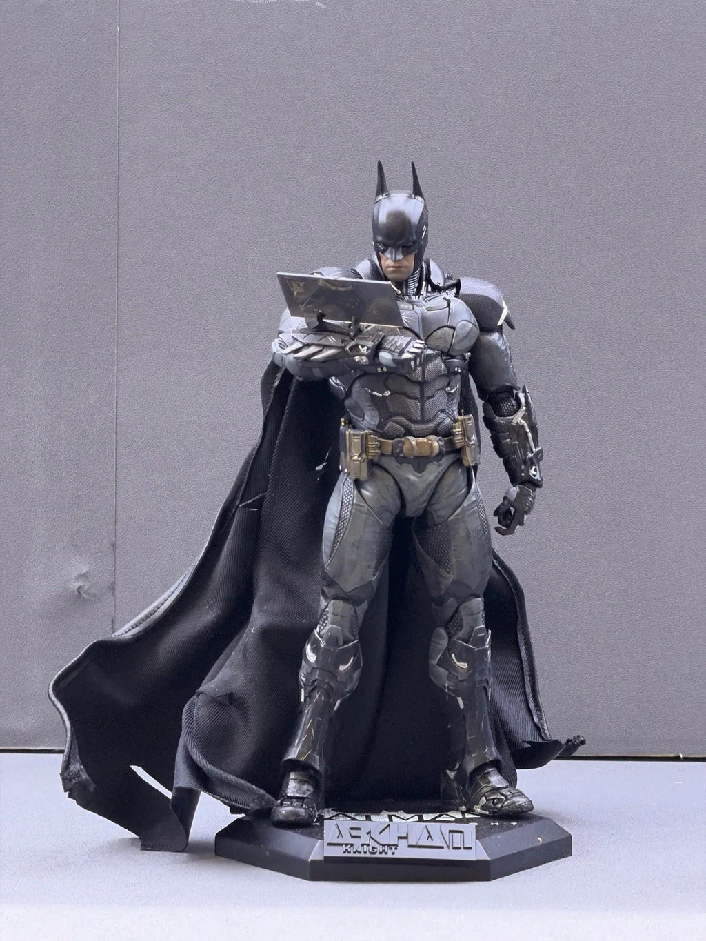 Batman: Arkham Knight Batsuit V8.03 BD WonderFest 2026 Exclusive UPF LPZZ 🚐2