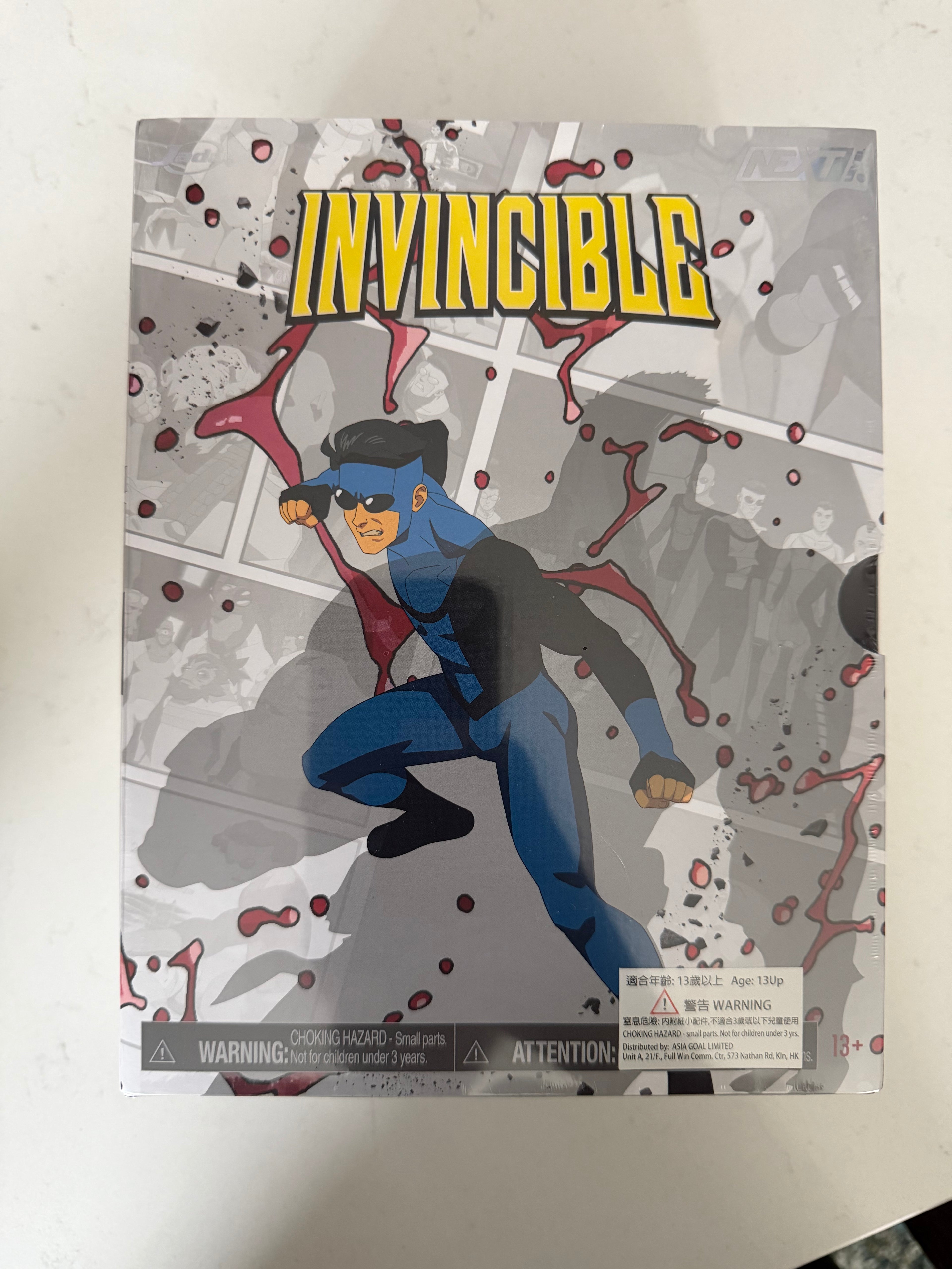 Jada Toys 1/12 Invincible (SDCC exclusive) Mark Grayson Battle damaged - UK Seller